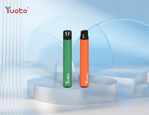 Nicotine 2ml E Juice Yuoto Plus de 2% 600 souffles Vape Pen With Tpd Certification
