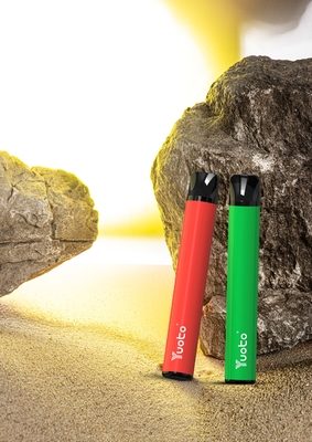 Nicotine 2ml E Juice Yuoto Plus de 2% 600 souffles Vape Pen With Tpd Certification