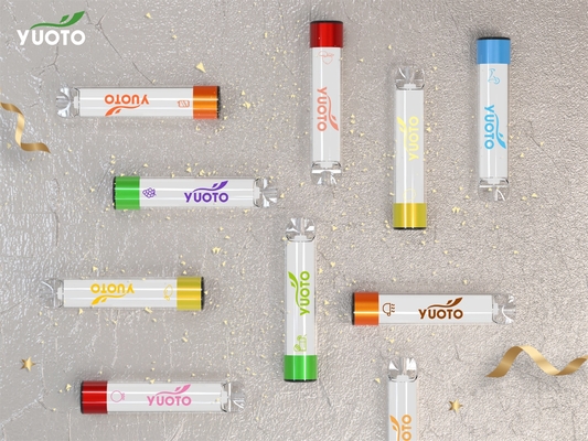 YUOTO brillent de pro grands souffles de la cigarette 2000 de la vapeur E avec 15 saveurs